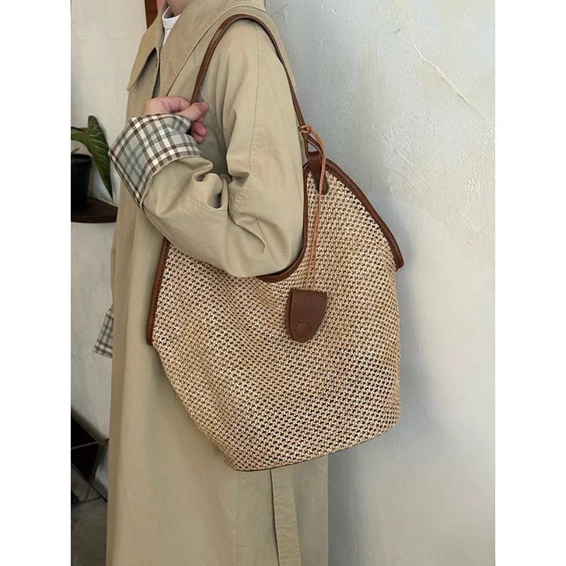 2026 New Large-Capacity Woven Tote Bag for Women, Versatile Summer Commuting Underarm Bag, Casual Lazy-Style Shoulder Bag