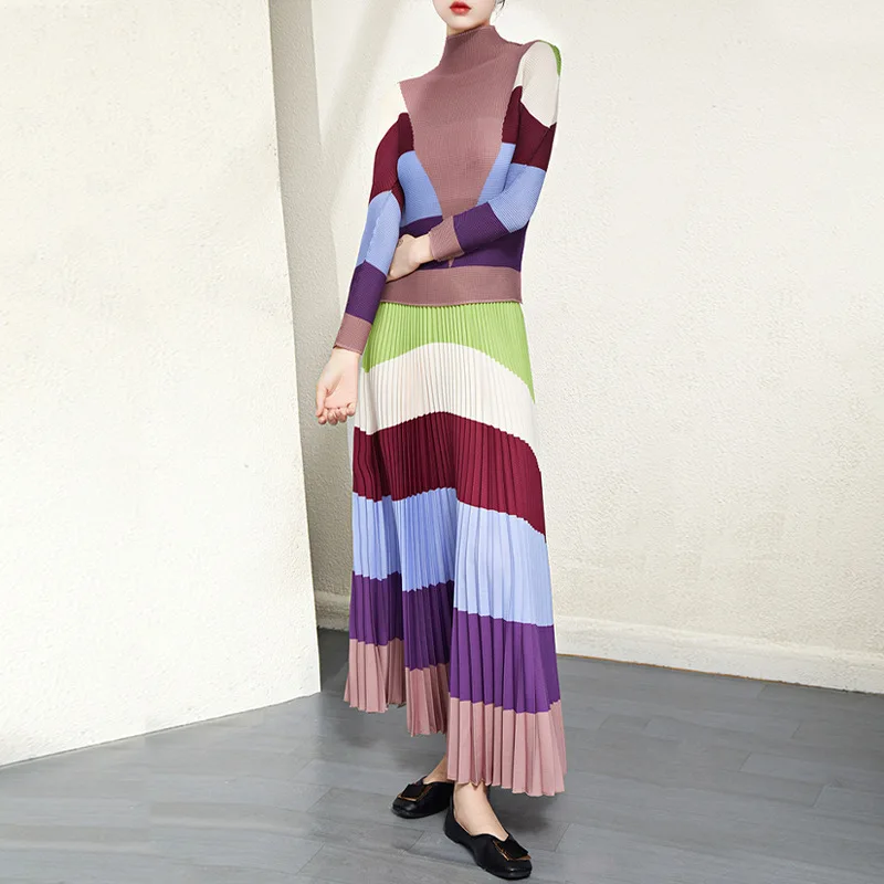 

Spring Autumn 2024 Color Blo Print Pleated Long Sve Top And Midi Skirt Faion Set Women's Polyester Fiber T-irt