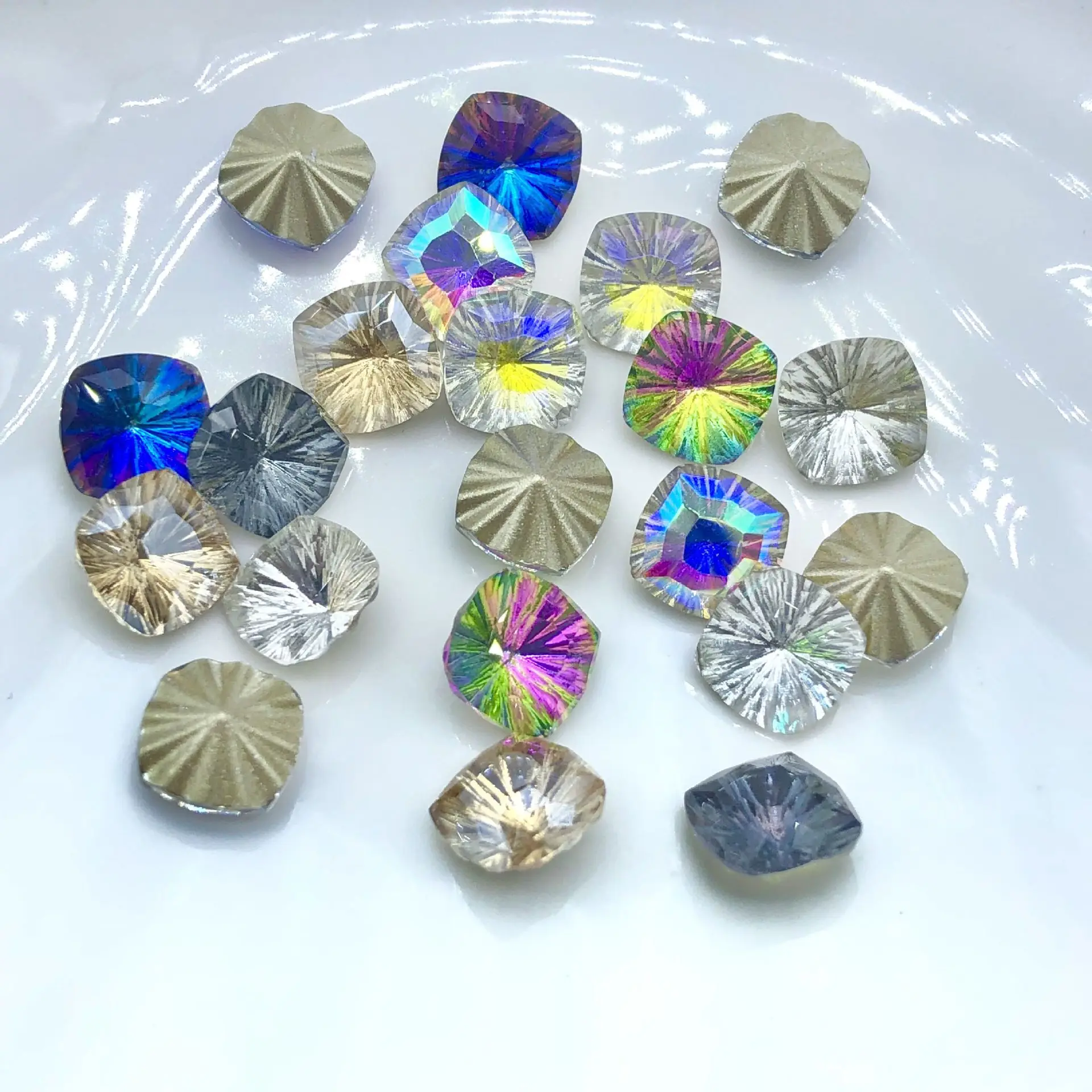 30Pcs K9 Crystal Nail Rhinestones Fat Square Pointed Bottom Glass Nails Parts Decors AB Pink Shinny Nails Charm 8mm Accessories