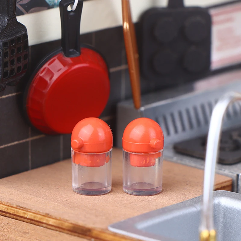 2Pcs/set Dollhouse Miniature Soy Sauce Bottle Mini Round Bottles Kitchen Little Bottles Model Tiny Jars Vials Gifts Accessories