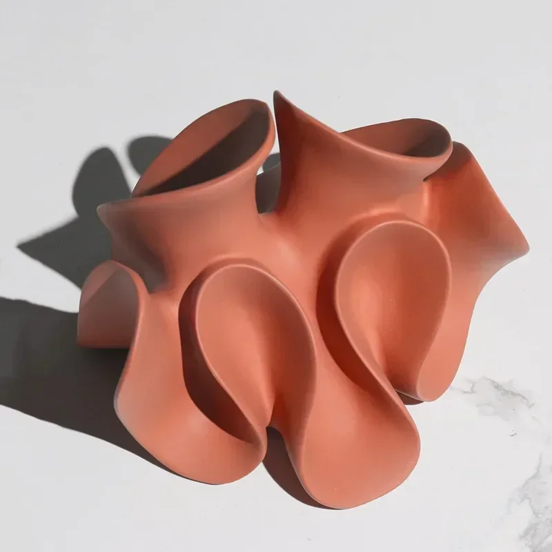 Geometric Petal Shaped Resin Craftsmanship Decoration, Abstract Relief Artwork, Living Room, Home Decoration Accessories
