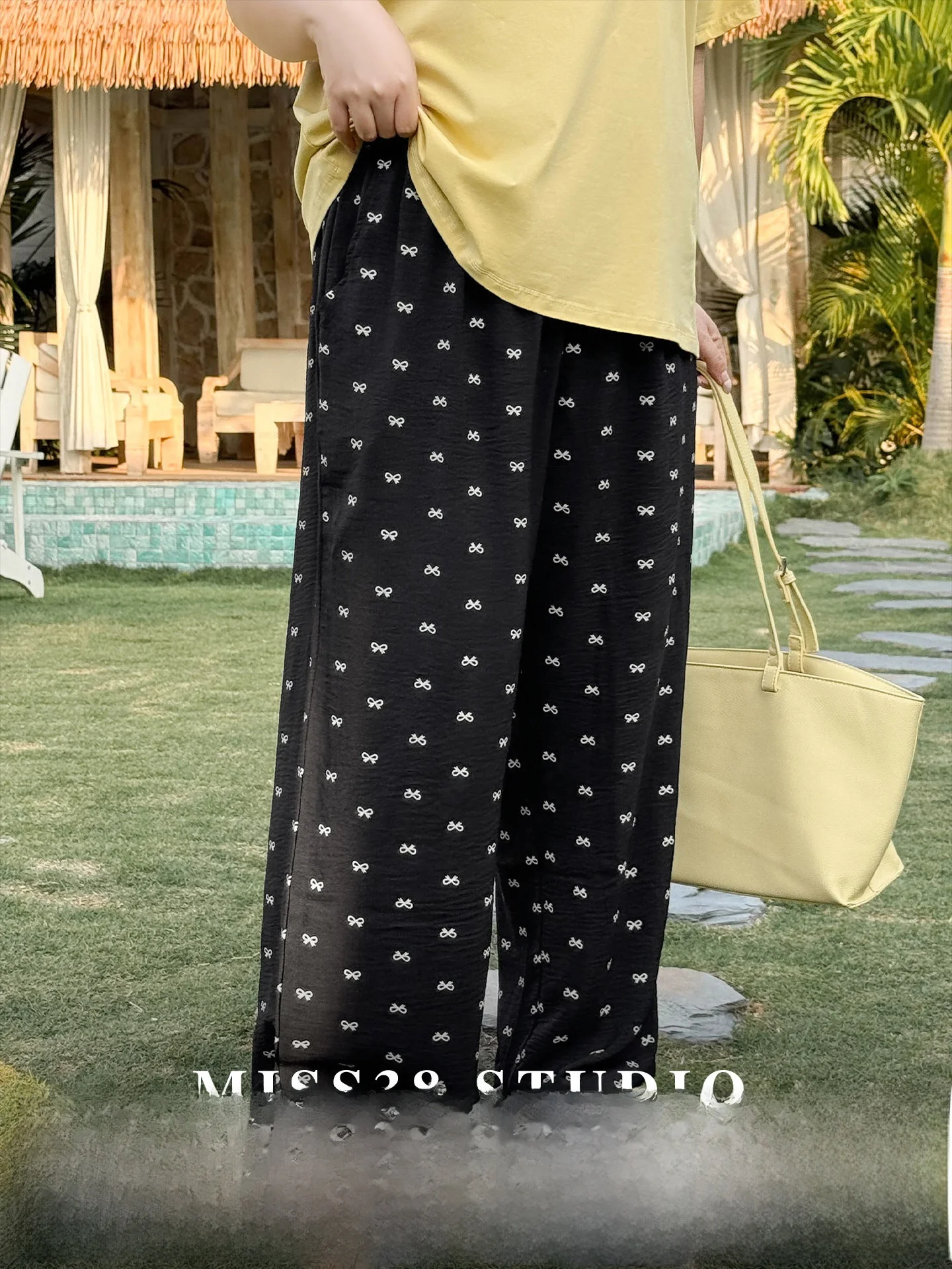 

plus Size Women's Ice Silk Wide Leg Pants Summer Loose Knot Floral Print Slimming Trousers Casual High Waist Polyes...