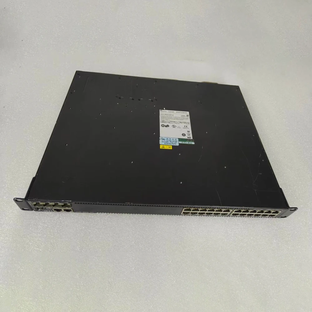 Management switch Stable Performance 24 ports full gigabit+4 ports 10 gigabit optical ports S5560-30C-EI