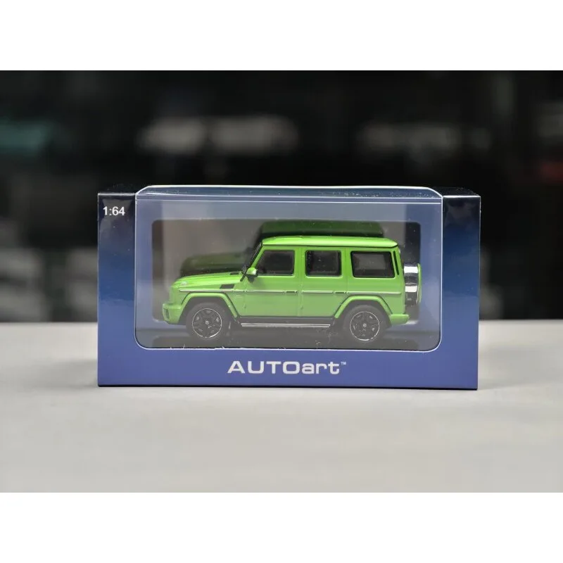 

Diecast Autoart 1/64 Scale BENZ G63 AMG 2017 Plastics Car Model