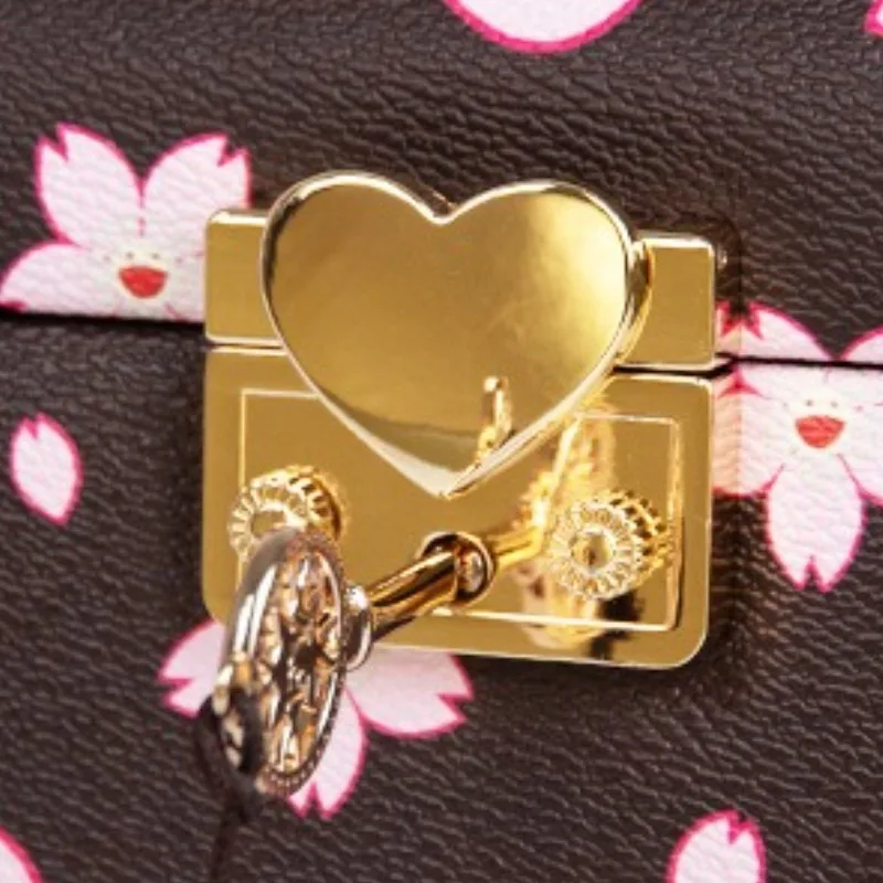 صندوق مجوهرات جلدي فاخر مرآة أقراط صناديق تخزين القلائد سعة كبيرة عرض حالة عرض المجوهرات متعددة الطبقات