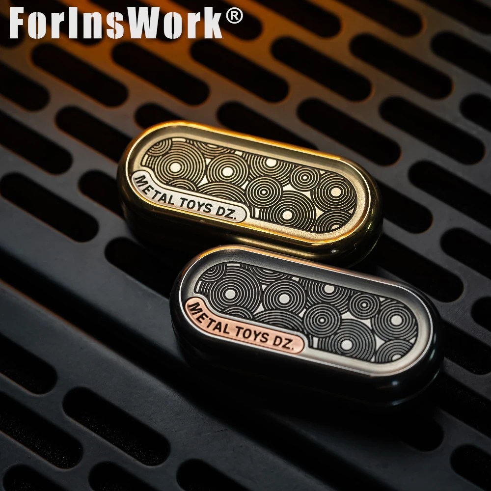 الألعاب المعدنية DZ أعلى السطح الممطر أربع مواد ذروة لوحة القطع المقطعي اليد أداة التبريد الأشياء المضادة للضغط لعبة EDC أداة تدوير الأرجل المعدنية #3