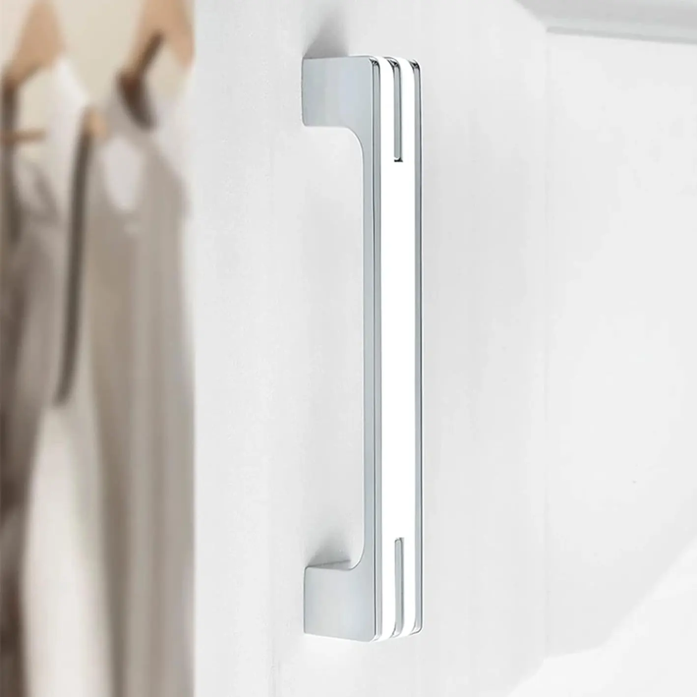 

Zinc Alloy Cabinet Handles and Knobs White Chrome Long Wardrobe Pulls Kitchen Accessories Modern Simple Furniture Hardware 320mm