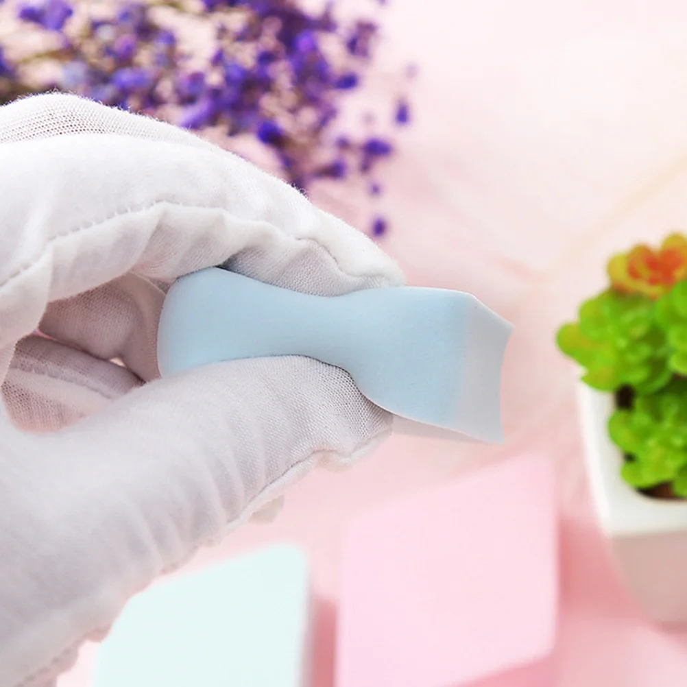 

4 pcs Makeup Cleansing Puff Facial Cleaning Sponge Heart Shape Skin Care Sponge For All Types Safe Biodegradable