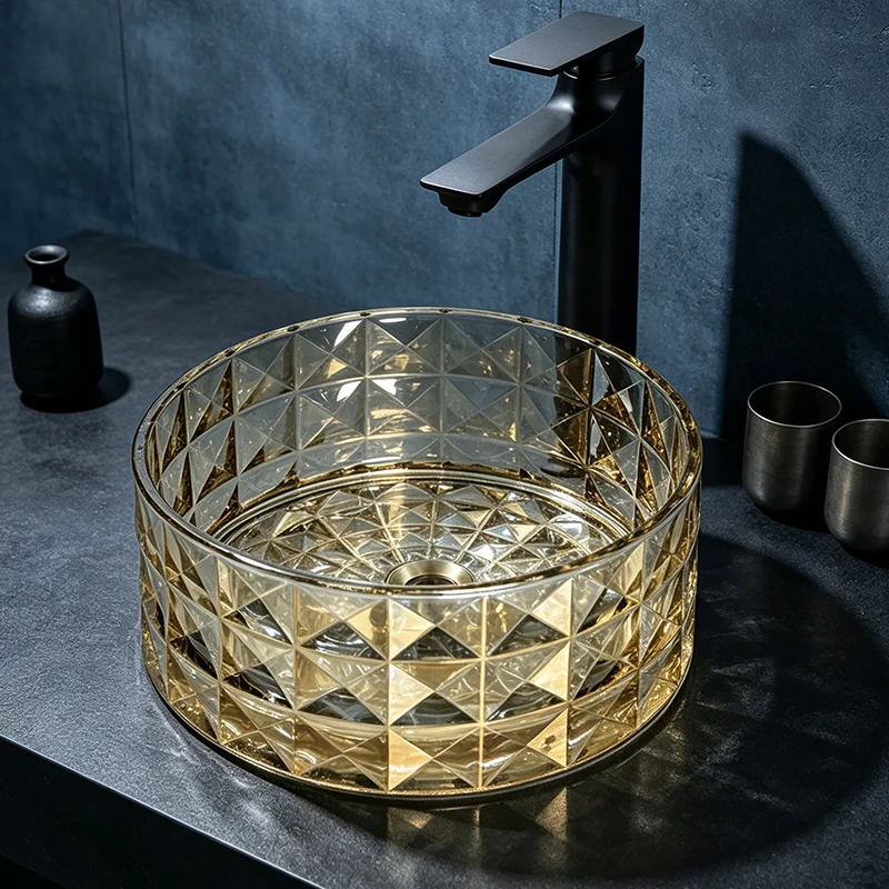 Golden Glass Countertop Basin, with a Simple and Elegant Round Shape, the Light Passing through the Basin Creates Dynamic Reflections, Creating a Rich Atmosphere. the Three-Dimensional Diamond Pattern Design Adds More Layers of Light and Shadow, Making It an Ideal Choice for Modern Bathroom Fixtures, Suitable for Dressing Rooms, Vanity Tables, and Home Bathroom Sinks, and Can Be Matched with Various Decor Styles (Accessories Not Included)