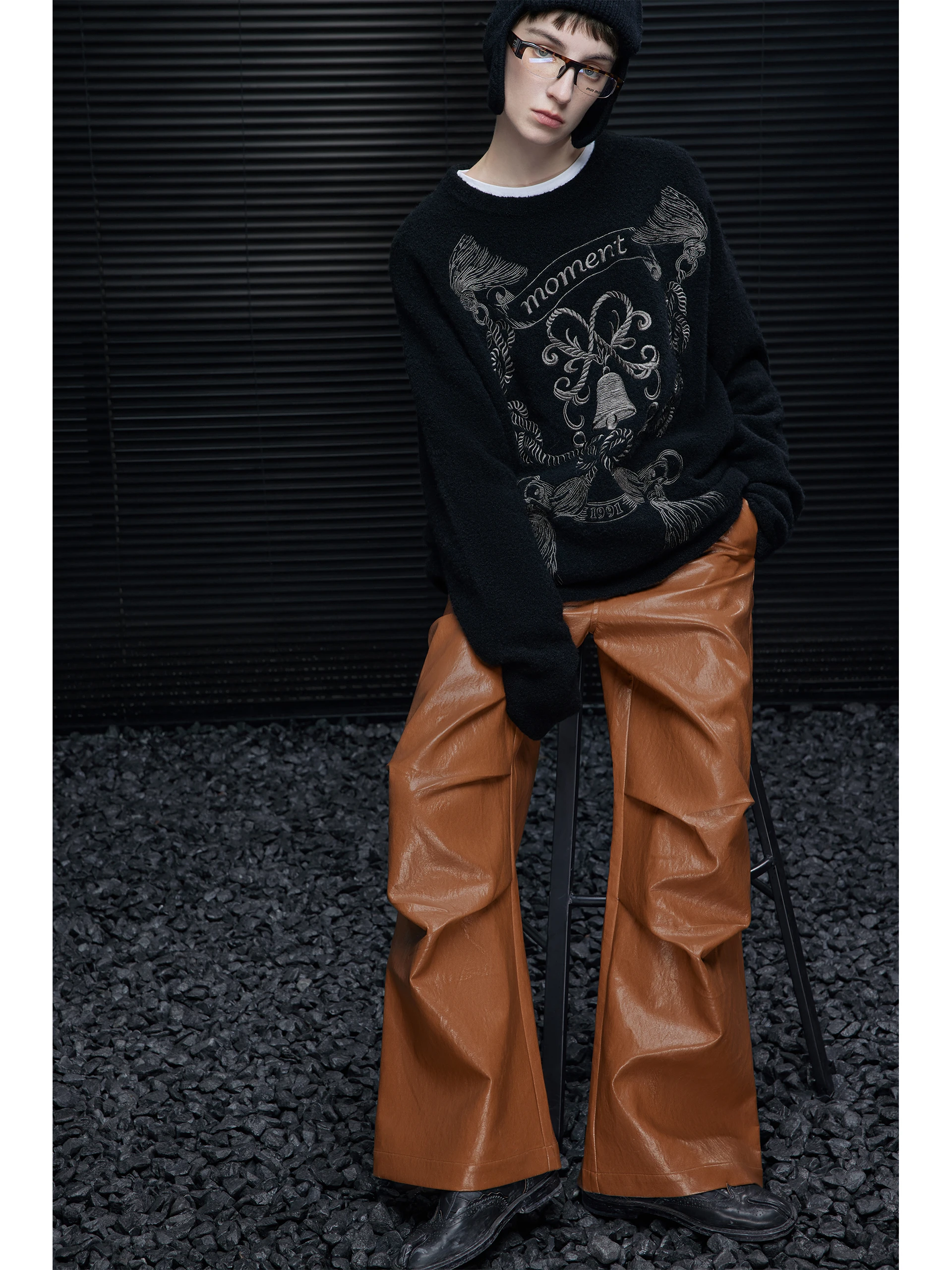 

Оранжевые широкие кожаные брюки женские, свободные, драпированные, в стиле ретро, с эффектом высокого класса, уличные, длинные брюки, осень-зима, новинка