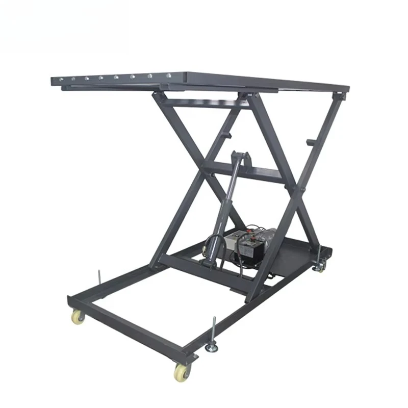 

Lifting platform remote control feeder