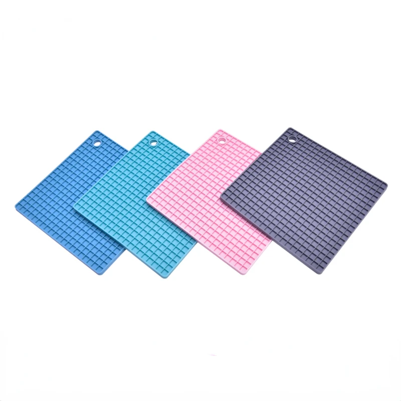 

FDA Kitchen Multi-functional Pad, Square Heat-resistant Silicone Table Cup Thermal Insulation Beverage Pad