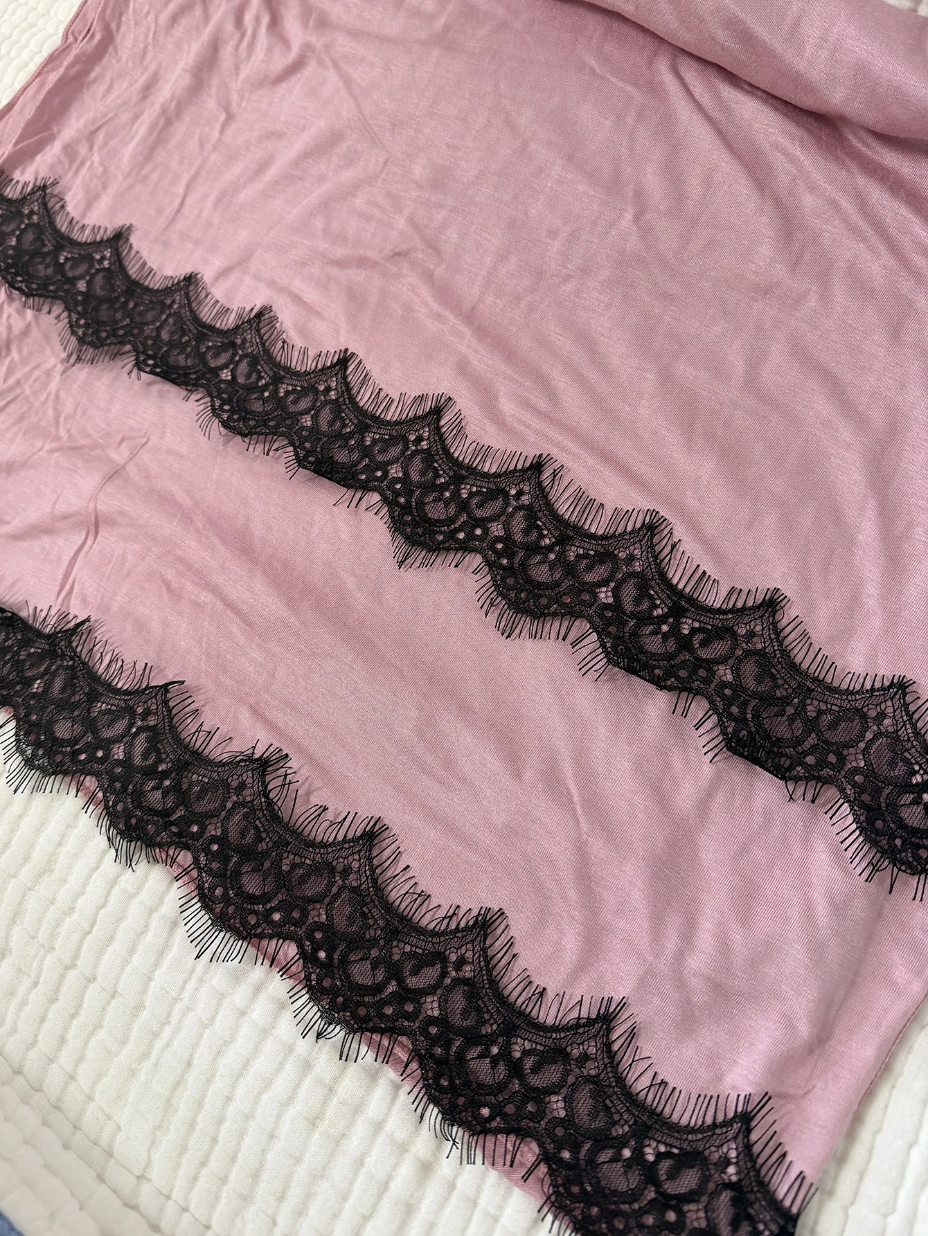 New Jersey Hijab mit Spitze, langer muslimischer Schal, einfarbig, weicher Schal, Turban-Kopfwickel für Frauen, Afrika-Stirnband, 170 x 60 cm – Detail 4