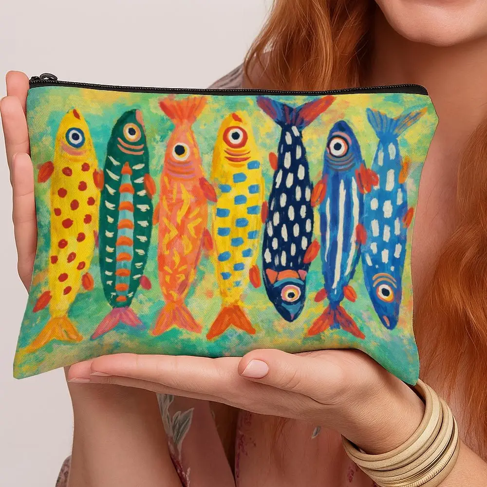 1pc Artistic Animal Folk Tropical Cute Makeup Bag - Colorful Fish Pattern Illustration Lightweight Makeup Pouch for Women,