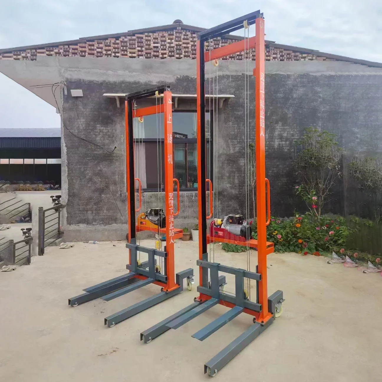 建設現場用レンガリフト機械、ダクトリフティング装置、プッシュカート、消防ダクトリフト販売中