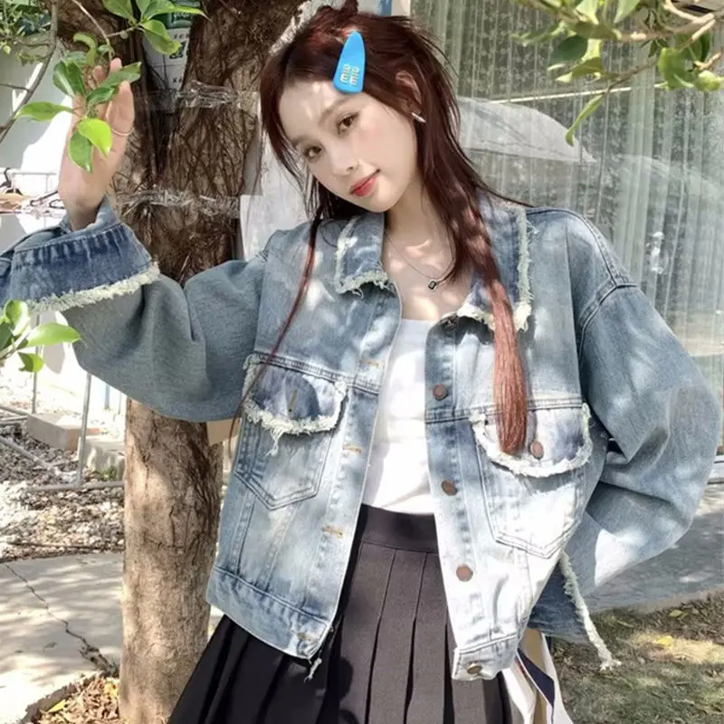 معطف الدنيم الفراء الحقيقي للمرأة الصيف خفيفة الوزن المرقعة بساطتها بالون الأكمام مطابقة ثلاثة أرباع محبوك أبلى متجدد الهواء