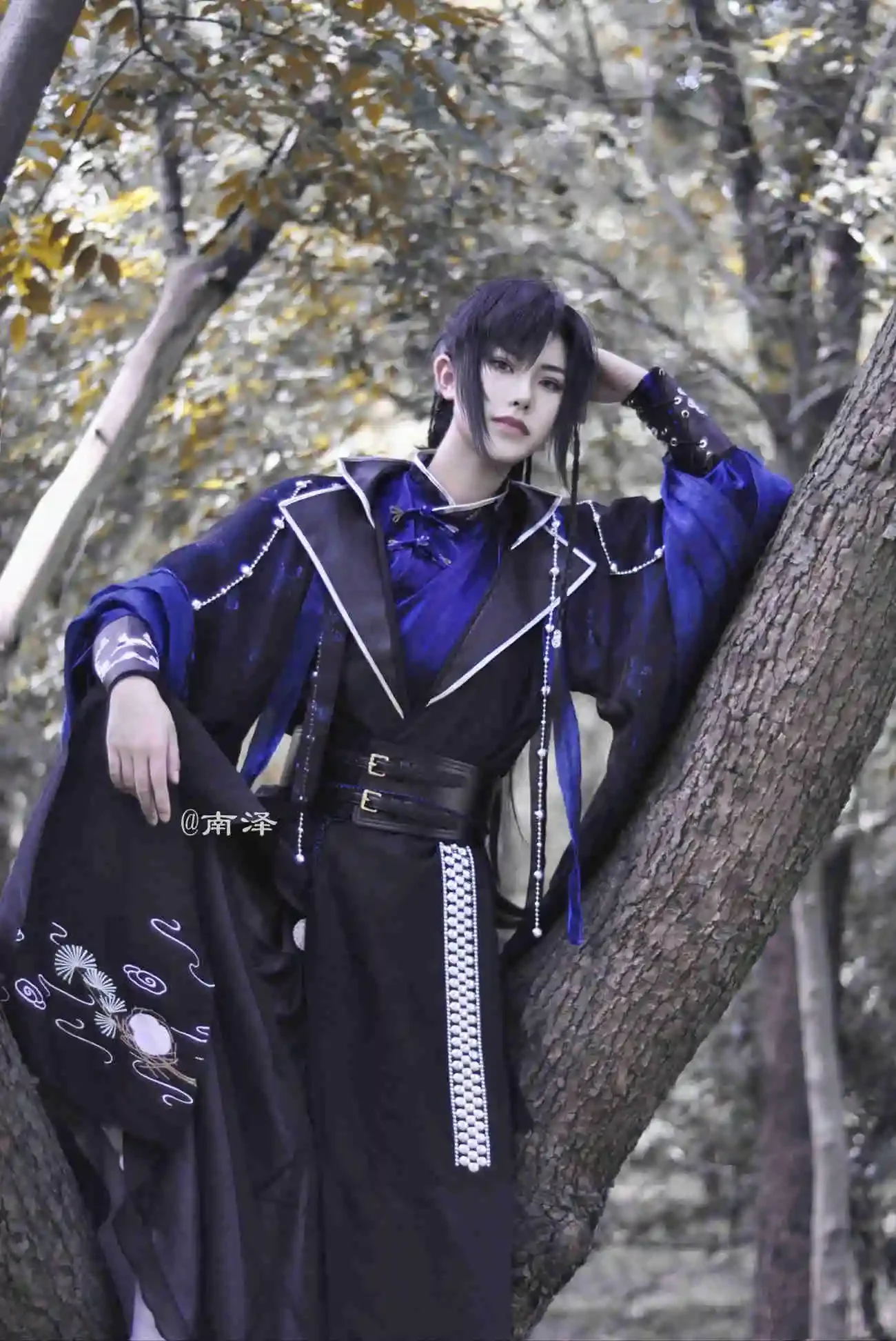 أزياء Erha and His White Cat Master التأثيرية أزياء Mo Ran Doujin التأثيرية Chu Wanning Moran Antiquity Black Cosplay