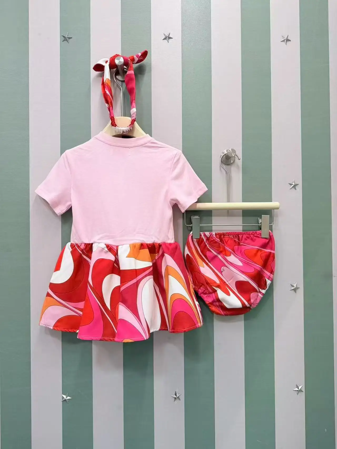 Baby short sleeved dress popular, newborn summer clothing hot baby girl dress headband underwear 3-piece set, high quality