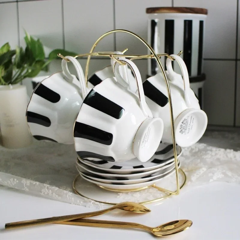 1pc Flower Shaped Coffee Cup Saucer Set European Style Ceramic Afternoon Tea Set Fine Bone China Tea Cup Gold-rimmed Drinkware