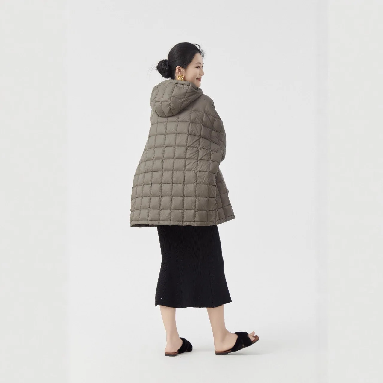 Winter New Fashion Women's Down Jacket Commuting Hooded White Duck Down Lightweight Down Jacket