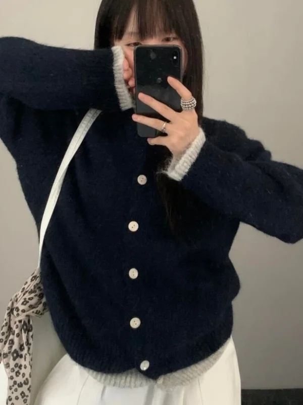 Damen-Strickpullover, Mantel, Lazy Sle, Herbst und Winter 2022, Neuankömmling, gefälschte zweiteilige High-End-Gefühl, schönes Oberteil