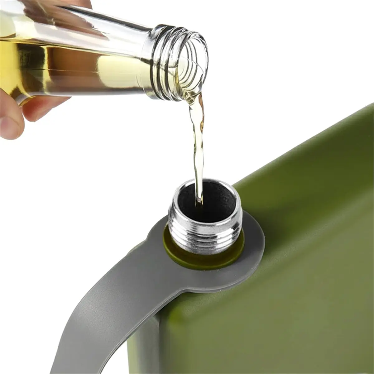 240ml Premium Hip Flask for Whiskey 9oz 304 Stainless Steel Hip Flask with Funnel Leakproof Camping for Whiskey Flask