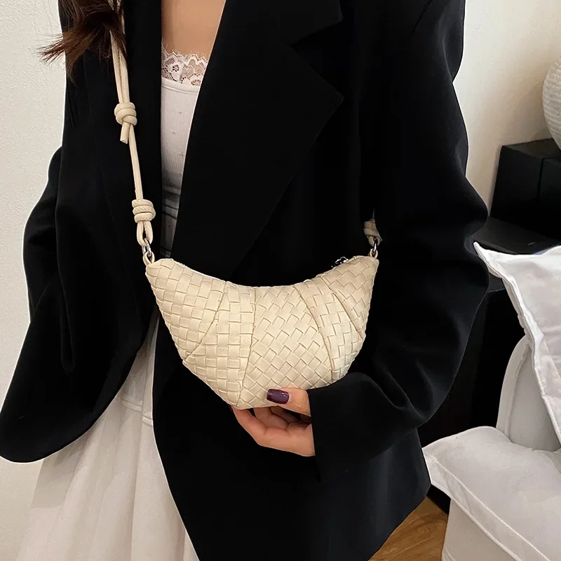 

2025 New Trend Hand - woven Croissant Bag for Women - Fashionable High - end Sense, Retro Soft Leather Shoulder Messenger