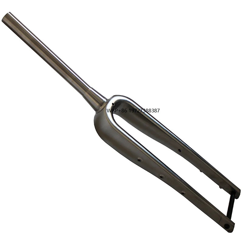 

3D Printed Titanium Gravel Bike Fork and Frame with Thru Axle Dropout for Road Bicycles