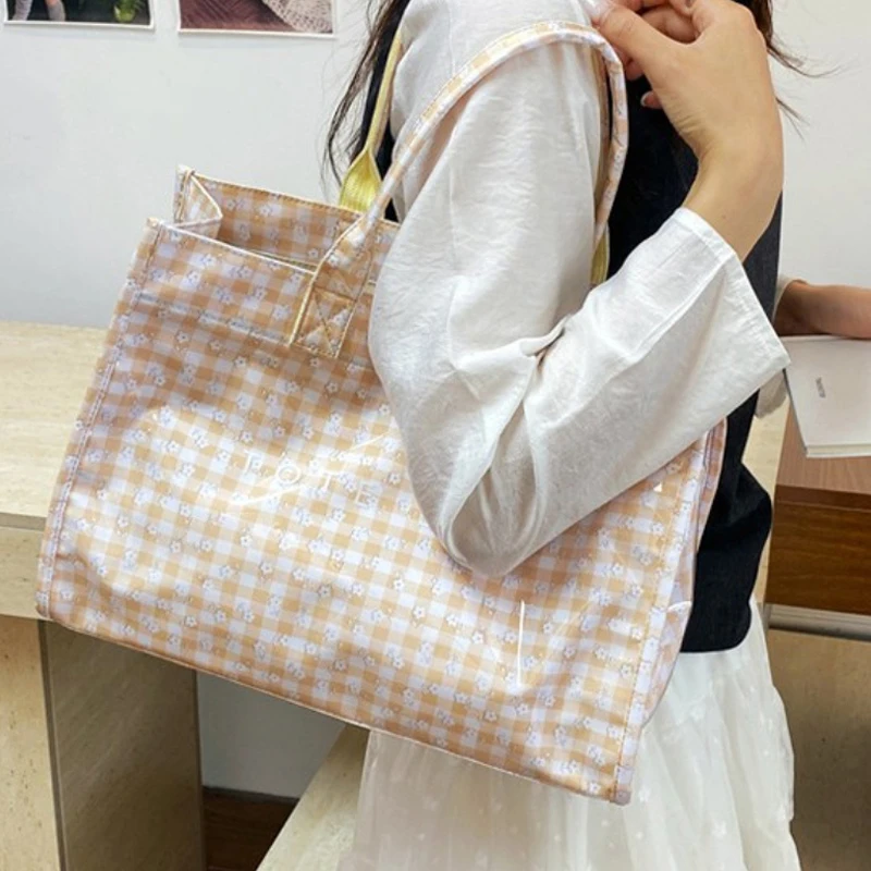 Plaid Pattern Tote Bag Women Large Capacity Reusable Handbag Magnetic Snap Design Lightweight Waterproof Shopping Shoulder Purse