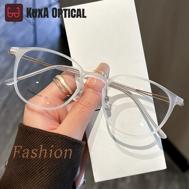 

XUKA Fashion Retro Ultra Light 6g Flexible TR90 Titanium Alloy Trendy Eyeglasses Round Men and Women Glasses Frame 99303