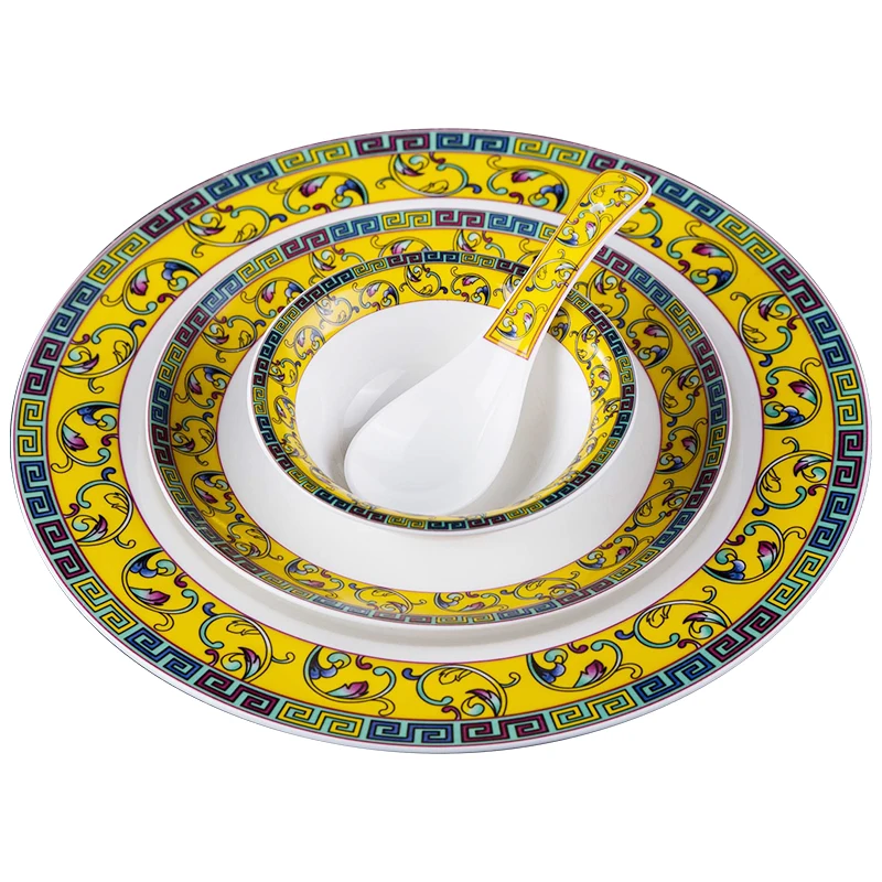 

Chinese-style Golden Palace Hotel sets the table, ceramic tableware, bone saucers, wing bowls, spoons and cups