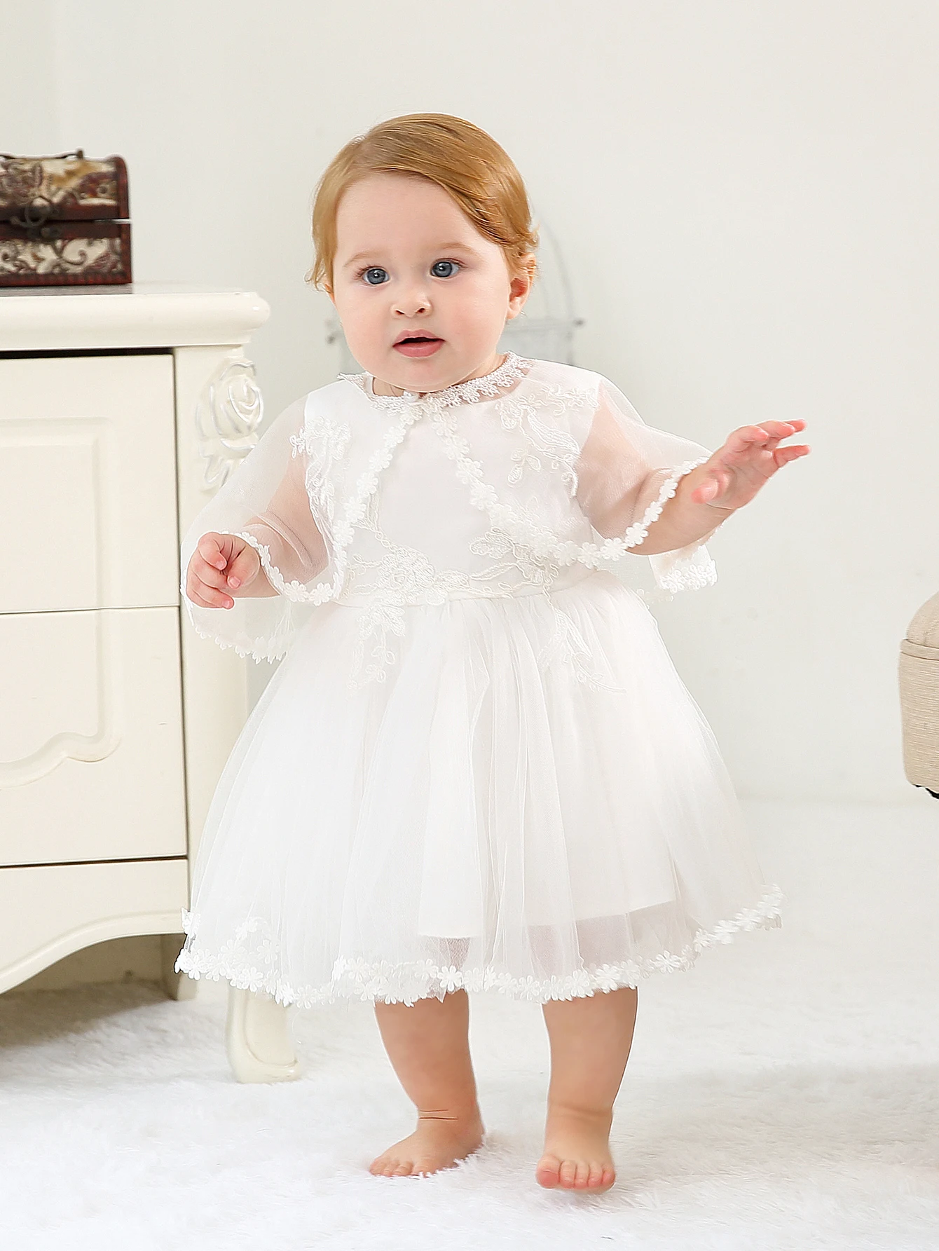 Sleeveless Hood Cloak Soft Satin Floral Embroidered Lace Wedding Party Princess Baby Dress Set