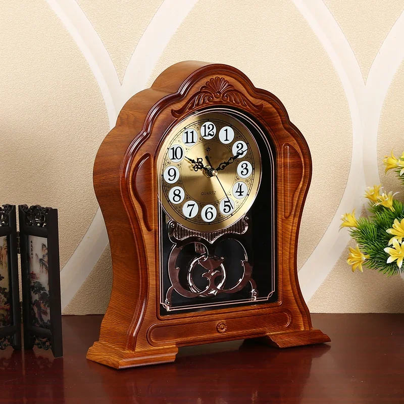 Nordic Style Retro Clock Creative Living Room Solid Wood Clock Desk Clocks Bedroom Silent Table Watch Decoration