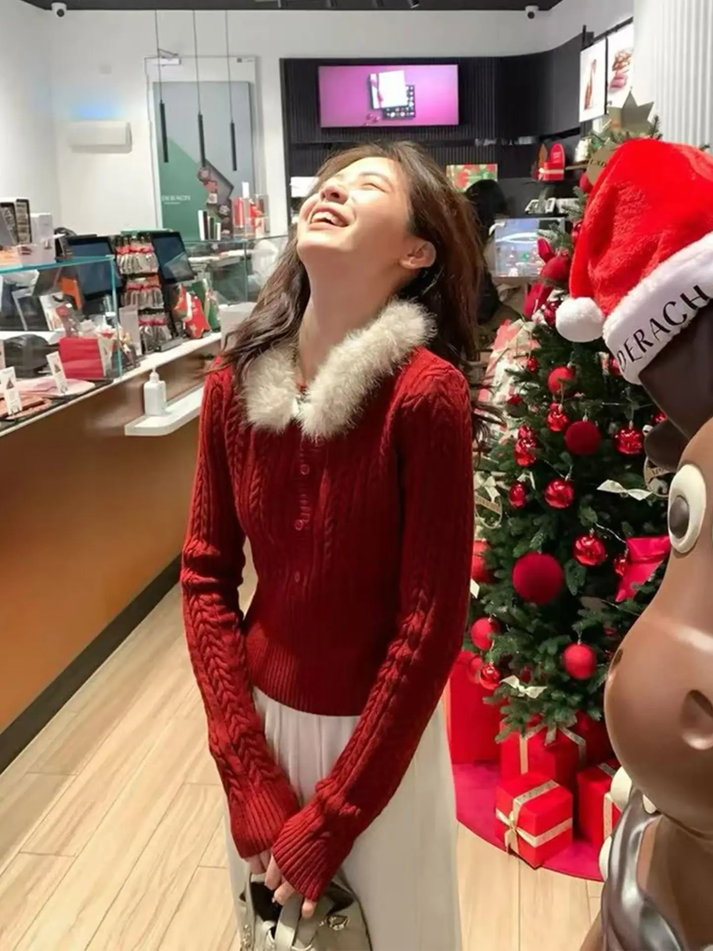 

Stylish Red Knitted Sweater Women's Slim Fit Autumn Winter New Style Furry Collar Base Layer Shirt Korean Style Commute Fashion