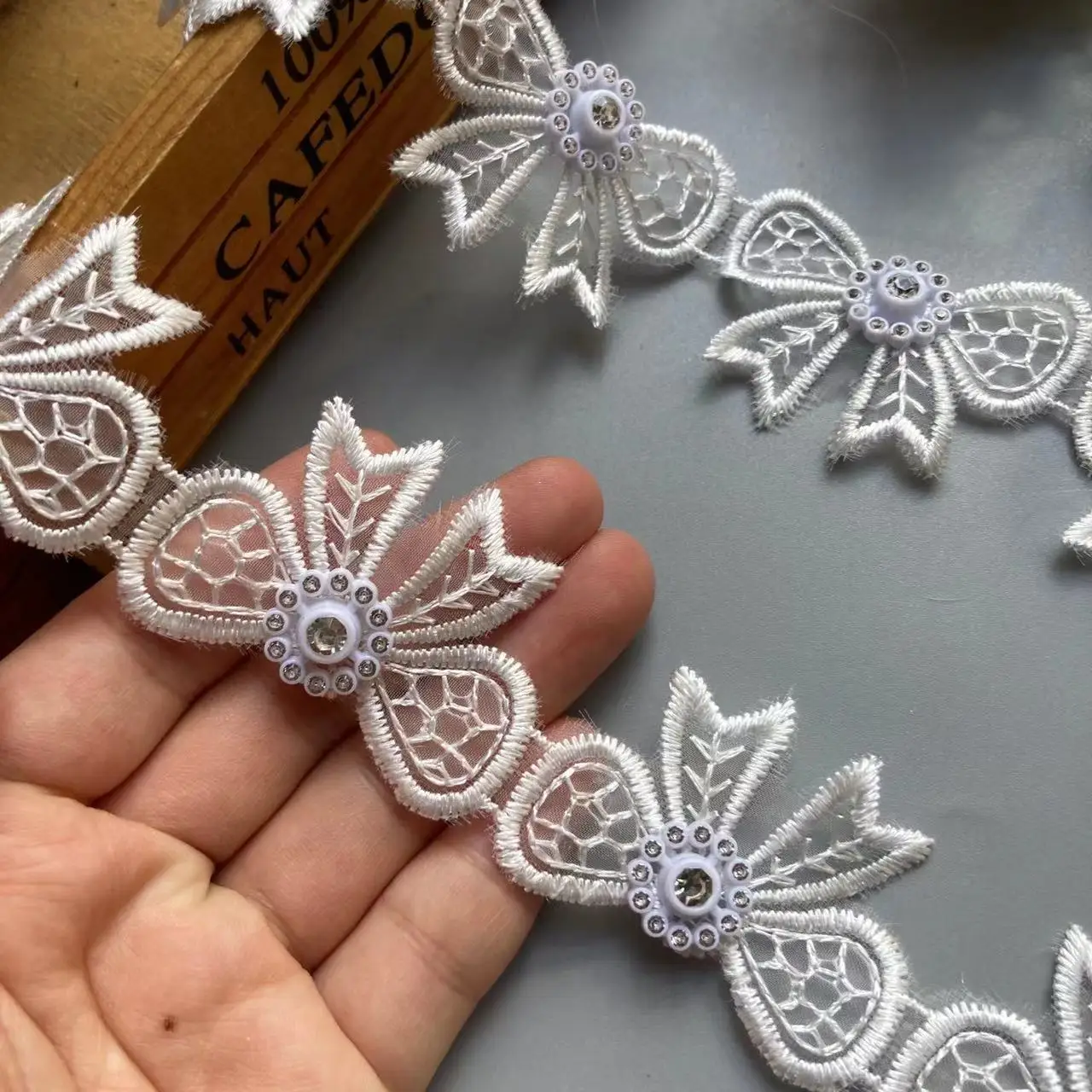 

10x White Bowknot Pearl Embroidered Lace Trim Fabric Lace Ribbon Handmade DIY Sewing Supplies Craft For Clothes Decoration New