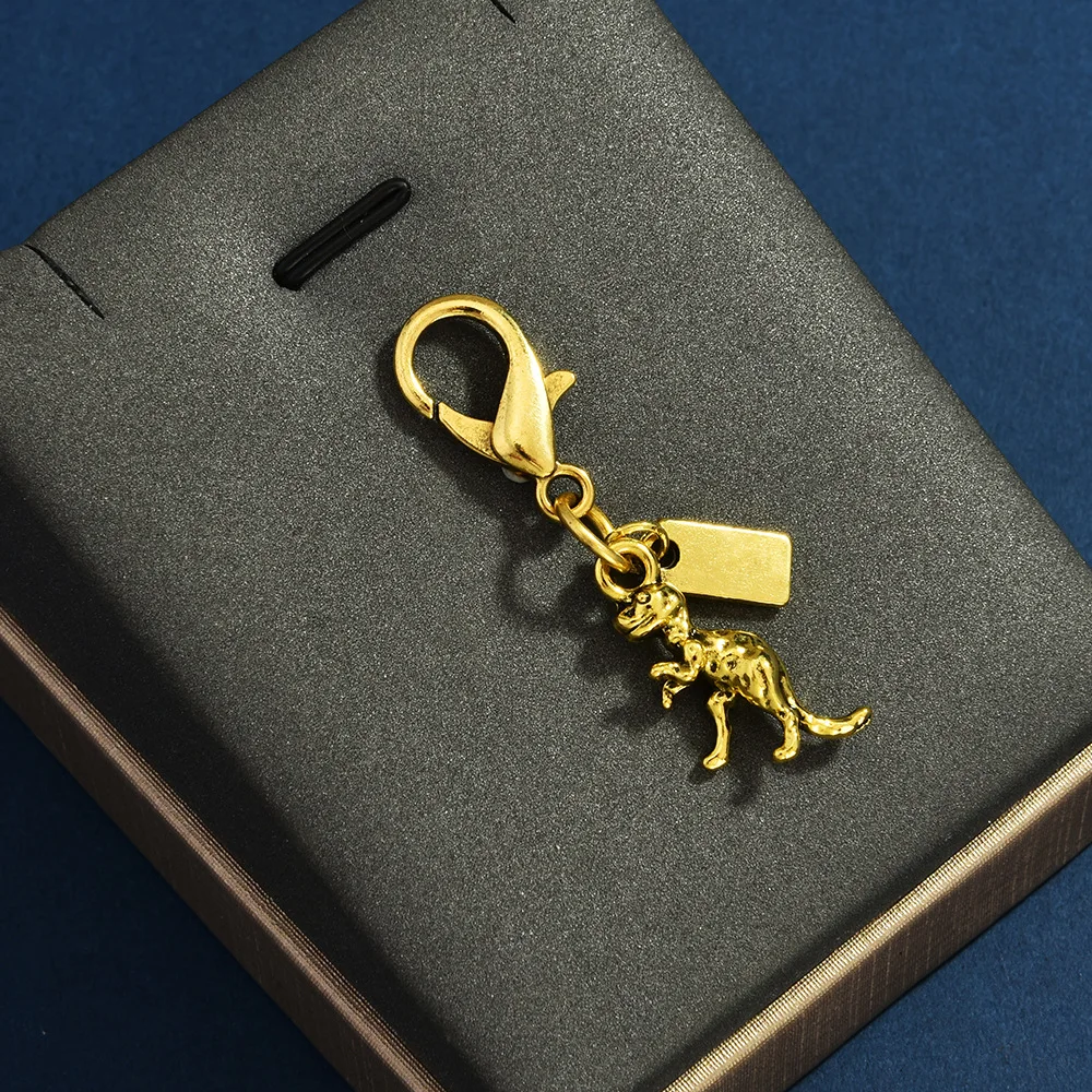 سلسلة مفاتيح جديدة على شكل قلب الكرز، قلادة حقيبة، ملحقات حقيبة نسائية، سلسلة مفاتيح رائعة للسيارة