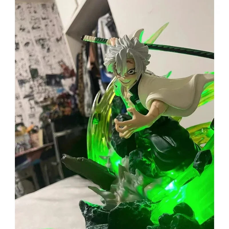 

В наличии: Новинка! 23-сантиметровая фигурка GK Shinazugawa Sanemi из Demon Slayer: Kimetsu No Yaiba, светящаяся, сцена битвы, лимитированная серия, ПВХ.