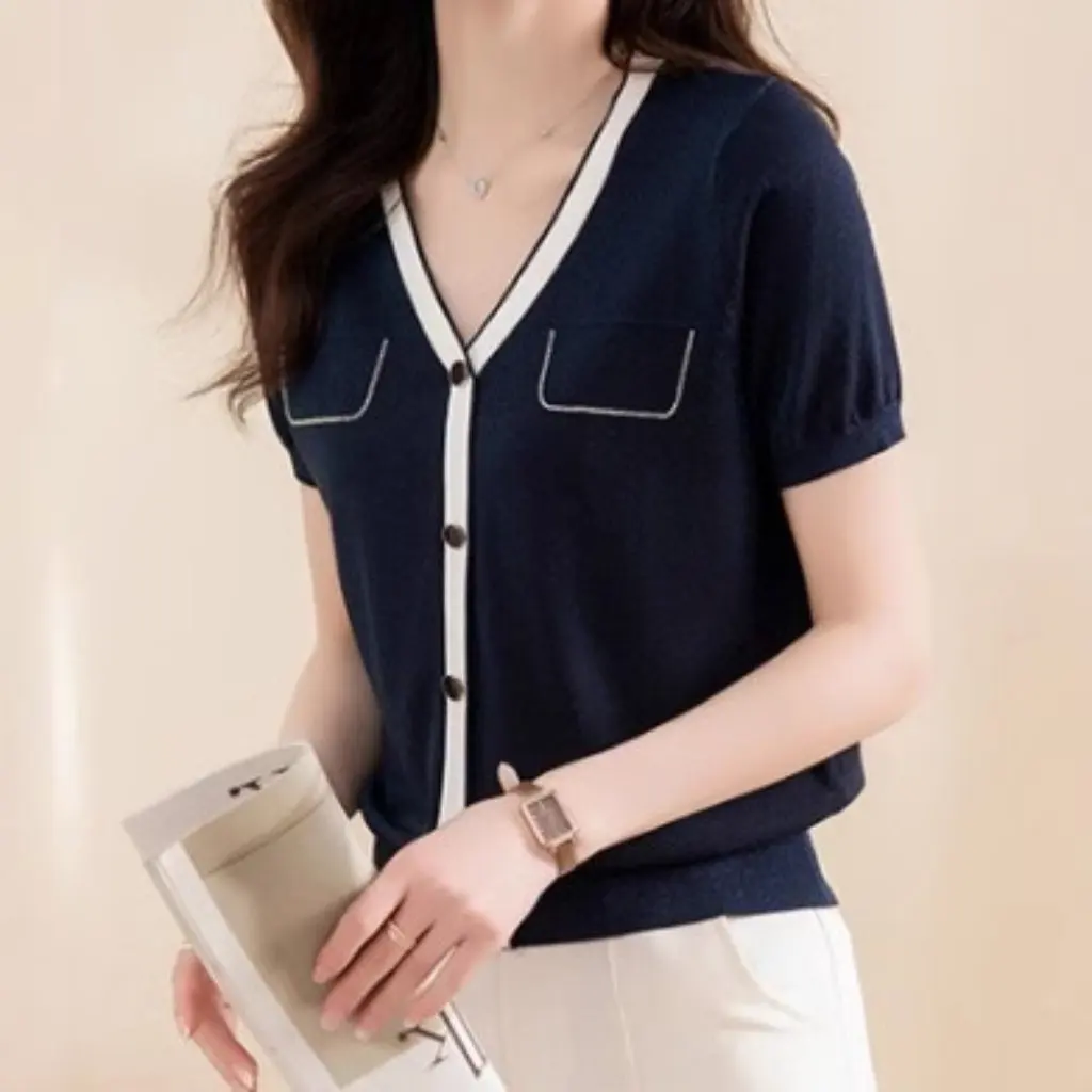 

Elegant V-neck Short-Sleeved Women's T-shirt High-End Western Style -Inspired Knitted Ice Silk Top for