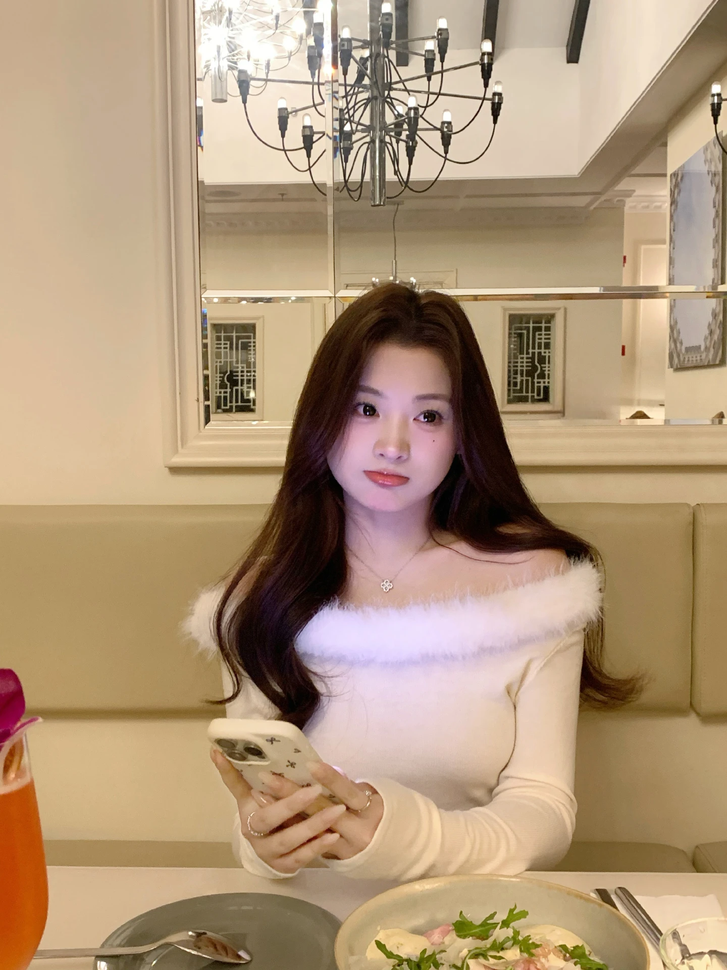 

Banana Pure Desire Faux Fur Collar One oulder Long Sve Women's Design Sense Exposure Base irt Inner Wear Knitted Sweater