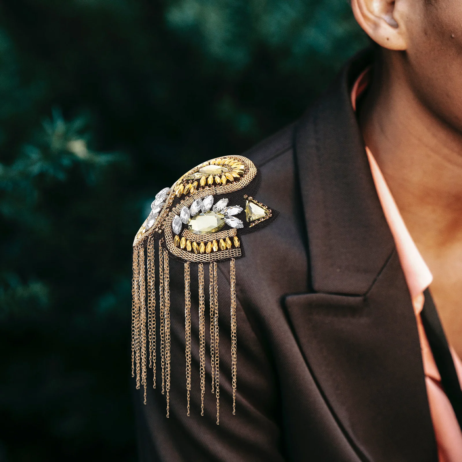 

1 Pair Gold Metal Shoulder Board Retro Punk Epaulet Vintage Fringe Tassel Badge For Suit Costume Dress Up Lightweight Durable