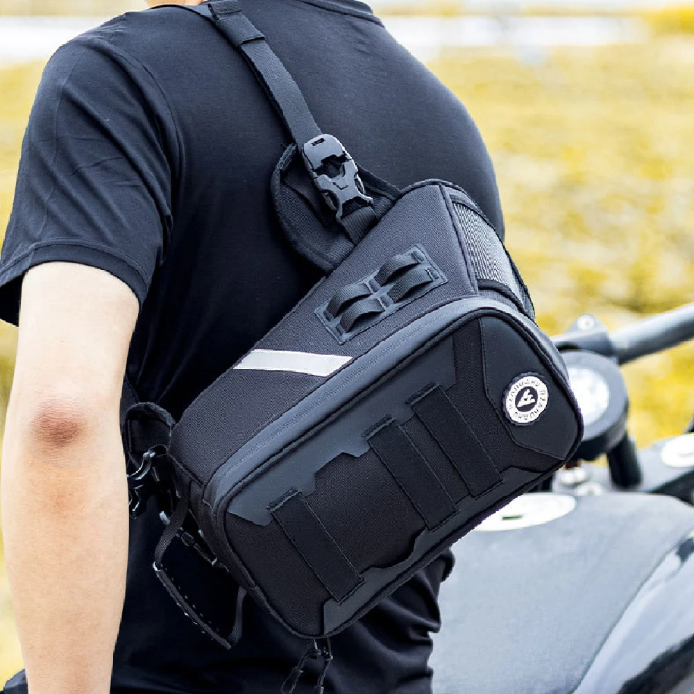 1pcs  Waterproof Motorcycle Tank Bag,Expandable Fuel Tank Pack,Adjustable Mounting,No Blocking Handlebars,Reflective Design