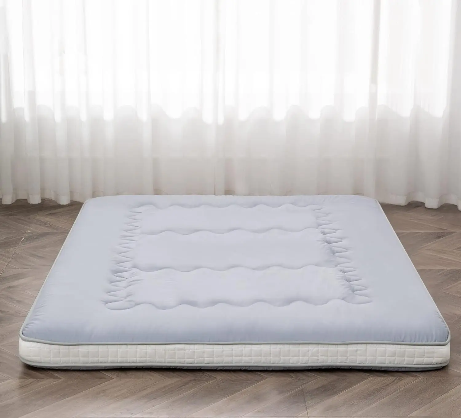 Extra Thick Japanese Floor Futon Mattress, Folding Roll-Up Bed Mat for Guests, Loungers, and Travel
