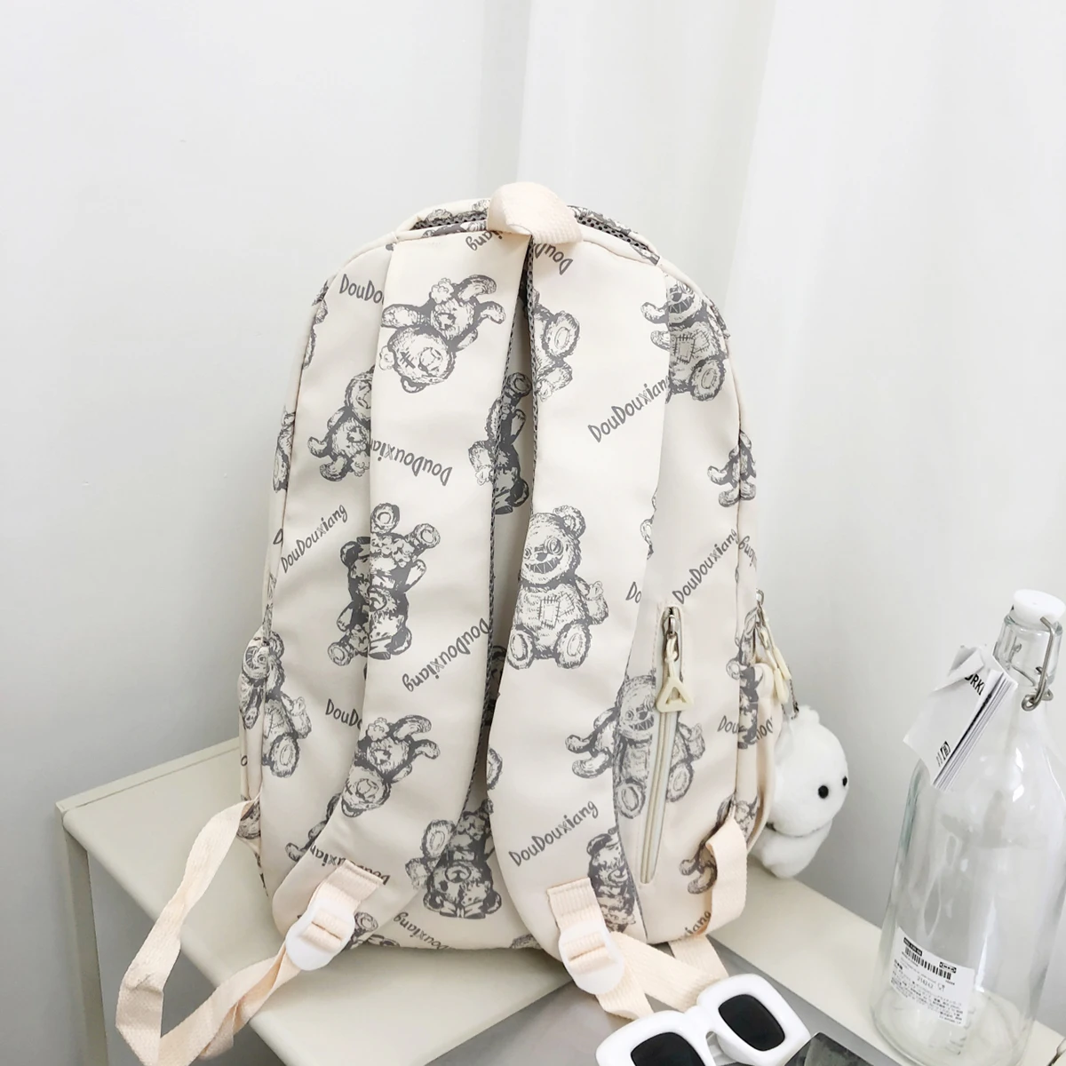 กระเป๋าสะพายไหล่ผู้หญิงเฉพาะกลุ่มที่ทันสมัยและอินเทรนด์, กระเป๋าเป้สะพายหลังความจุพิมพ์ตุ๊กตาหมี, กระเป๋าเป้สะพายหลังมัลติฟังก์ชั่นที่ทันสมัย,