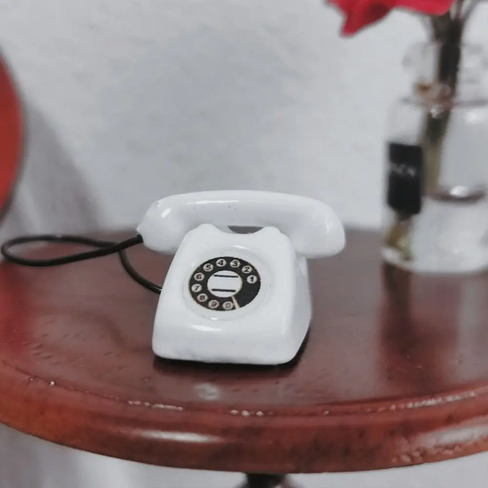 1:12 maison de poupée Miniature simulé téléphone rotatif maison de poupée meubles maison de poupée Miniature téléphone modèle Mini téléphone Vintage