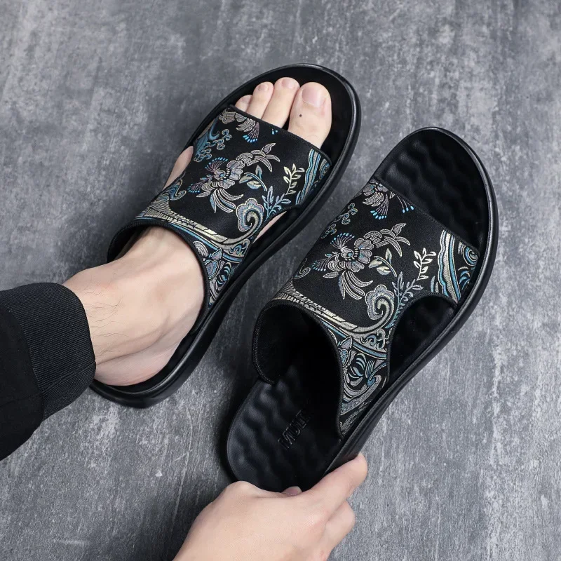 2024 Summer Shoes for Men Sandals Trend Flowers Print Slipper Comfortable Flip Flops Cool Beach Shoes