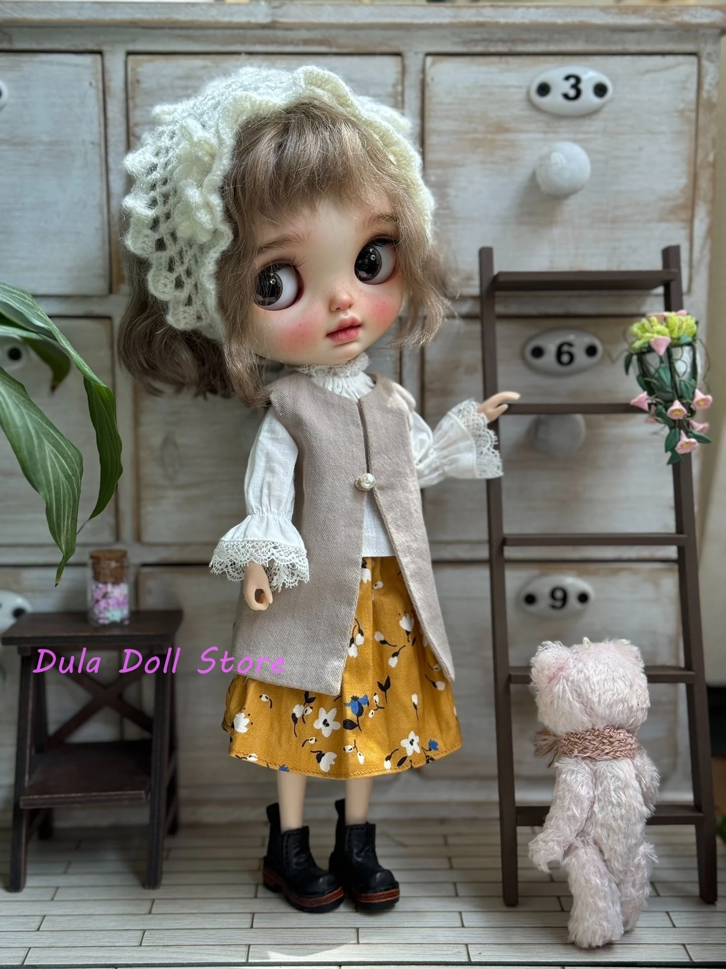 

Dula Doll Clothes and dress Japanese-style artistic white shirt floral skir Blythe ob24 ob22 ICY JerryB 1/6 Doll Accessories