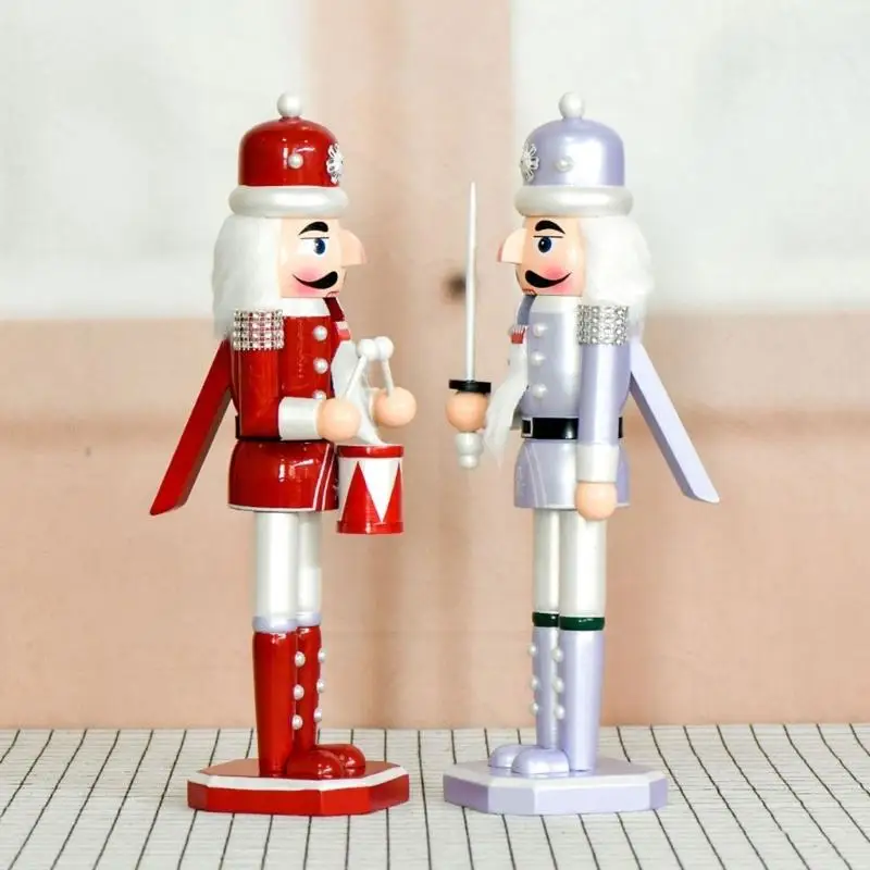 Mit Perlen verzierte Nussknacker-Soldat-Weihnachtsdekorationen, handgefertigte Holzfigur für Feiertags-Tischregal-Display D2RD – Detail 7