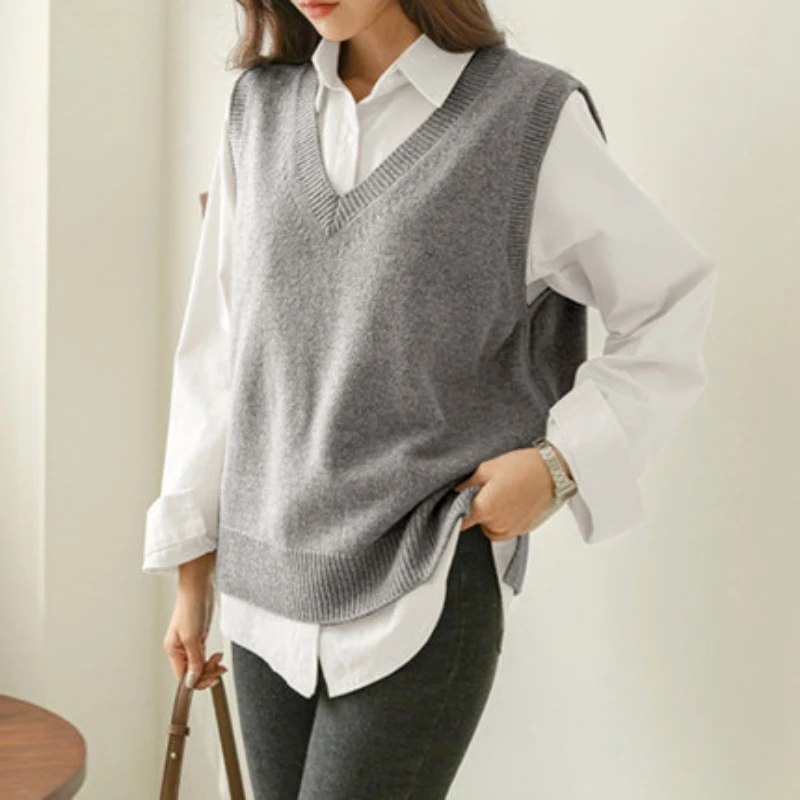 Sweater Vest Women Autumn Spring V-neck Sleeveless Casual Loose Knitted Solid Simple All-match Fashion Korean Style Females Tops