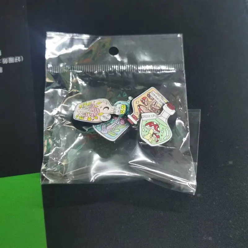 4 Styles Pretty Mushroom In Bottle Design Enamel Pins Made Of Magic Dream Drink UP Pattern Brooches For Women Bag Backpack Badge