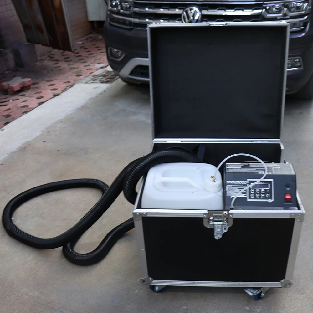 

3500W Snowflake Maker Machine for Wedding Party Christmas Professional Snow Spray Equipment Remote Control Stage DJ Snow Machine